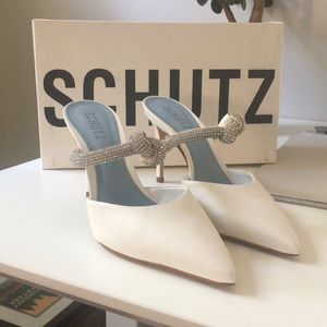 Schultz - Pearl Pointed Toe Mule